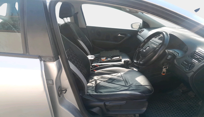 2018 Volkswagen Polo TRENDLINE 1.2L PETROL, Petrol, Manual, 1,12,866 km, interior