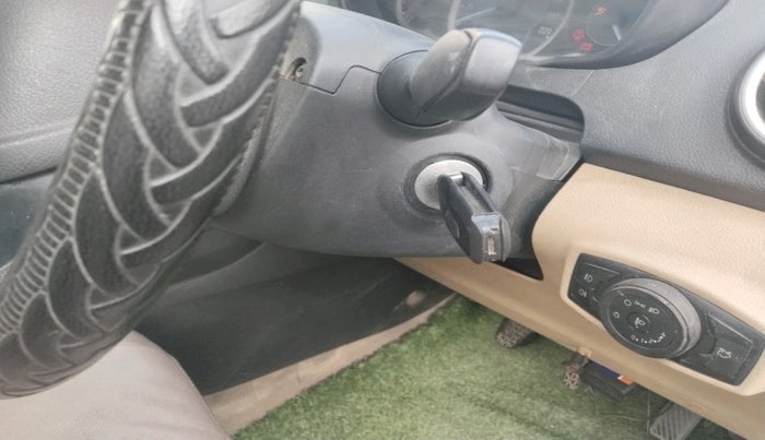 2017 Ford Figo Aspire TREND 1.2 PETROL, Petrol, Manual, 87,736 km, interior