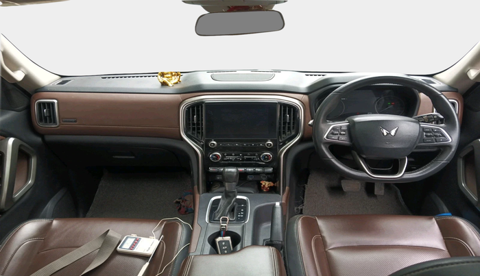 2022 Mahindra SCORPIO-N Z8 L PETROL AT 7 STR, Petrol, Automatic, 37,179 km, interior