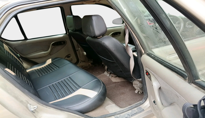 2010 Tata Indigo ECS GLX, Petrol, Manual, 85,000 km, interior