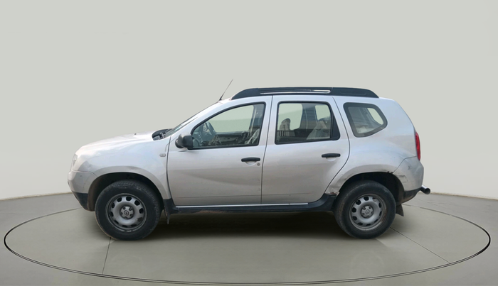 2015 Renault Duster RXE PETROL, Petrol, Manual, 41,599 km, exterior