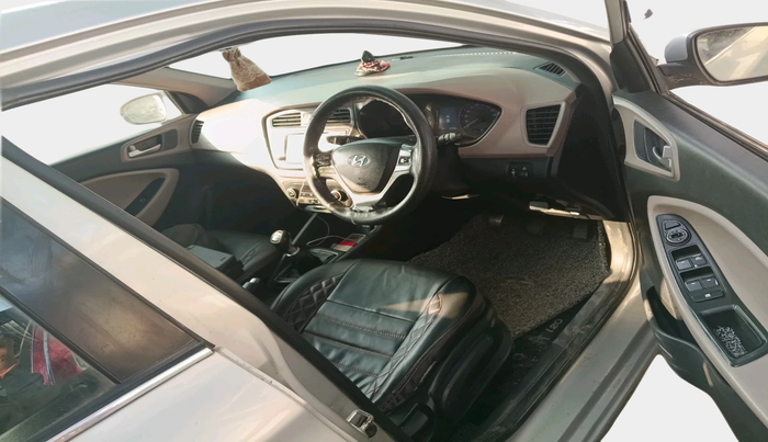 2015 Hyundai Elite i20 ASTA 1.4 CRDI, Diesel, Manual, 1,03,190 km, interior