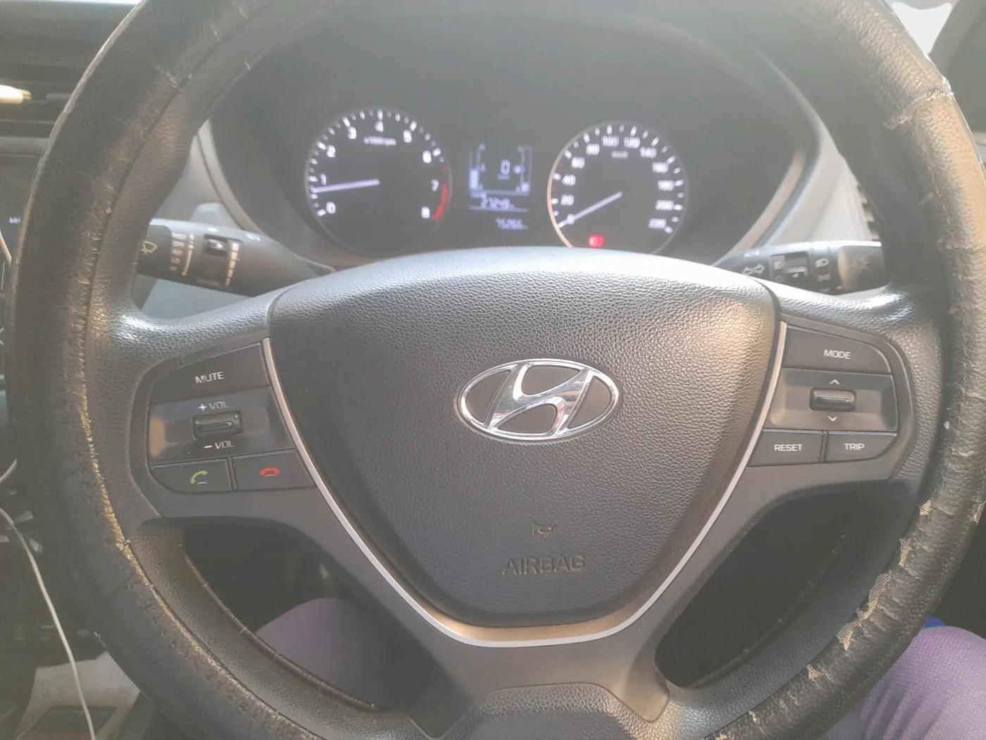 2016 Hyundai i20 Active 1.2 S, Petrol, Manual, 75,266 km, interior