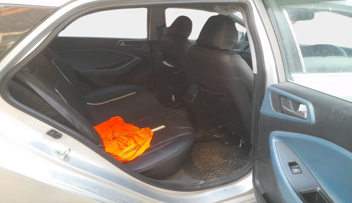 2016 Hyundai i20 Active 1.2 S, Petrol, Manual, 75,266 km, interior
