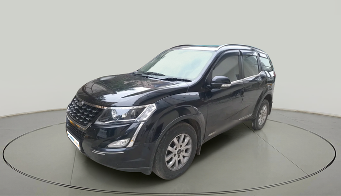 2021 Mahindra XUV500 W9, Diesel, Manual, 58,258 km, exterior