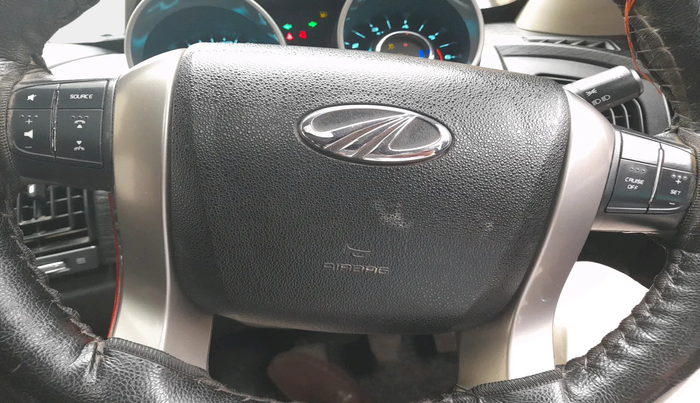 2021 Mahindra XUV500 W9, Diesel, Manual, 58,258 km, interior
