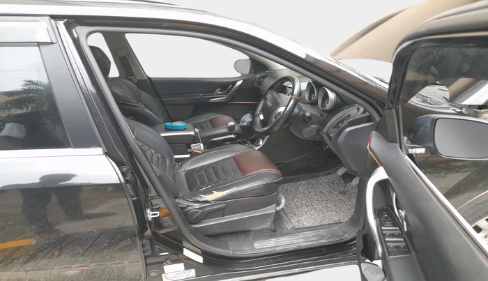 2021 Mahindra XUV500 W9, Diesel, Manual, 58,258 km, interior