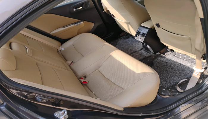 2017 Honda City 1.5L I-VTEC V MT, Petrol, Manual, 1,06,636 km, interior