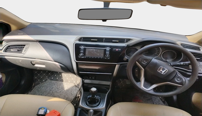 2017 Honda City 1.5L I-VTEC V MT, Petrol, Manual, 1,06,636 km, interior