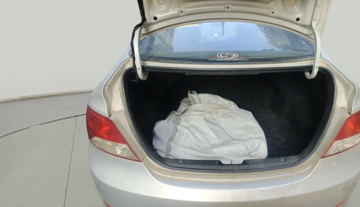 2011 Hyundai Verna FLUIDIC 1.4 VTVT, Petrol, Manual, 1,68,514 km, exterior