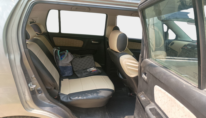 2018 Maruti Wagon R 1.0 VXI, Petrol, Manual, 39,650 km, interior