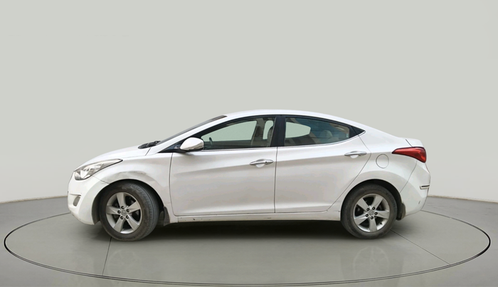 2014 Hyundai New Elantra 1.6 SX MT DIESEL, Diesel, Manual, 1,42,488 km, exterior