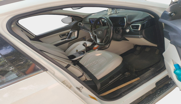 2021 Tata Safari XZ PLUS, Diesel, Manual, 1,23,356 km, interior
