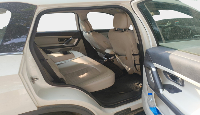 2021 Tata Safari XZ PLUS, Diesel, Manual, 1,23,356 km, interior