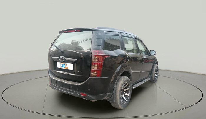 2016 Mahindra XUV500 W6, Diesel, Manual, 1,25,378 km, exterior