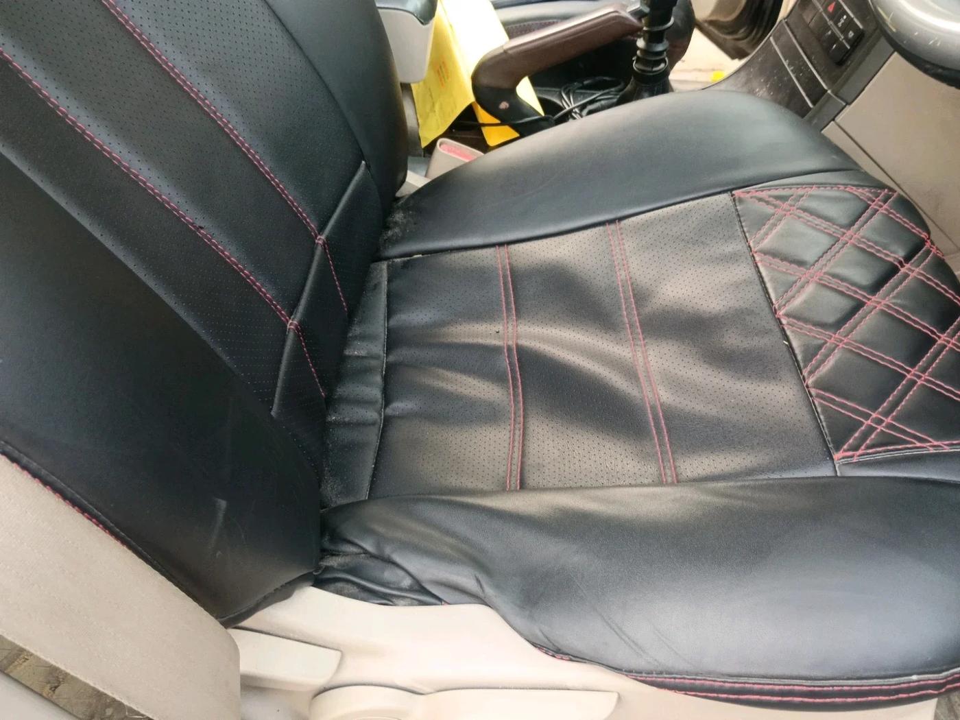 2016 Mahindra XUV500 W6, Diesel, Manual, 1,25,378 km, interior