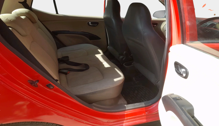 2011 Hyundai i10 SPORTZ 1.2, Petrol, Manual, 68,362 km, interior