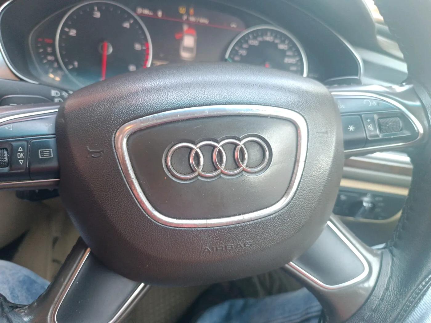 2012 Audi A6 2.0 TDI TECHNOLOGY, Diesel, Automatic, 1,17,945 km, interior