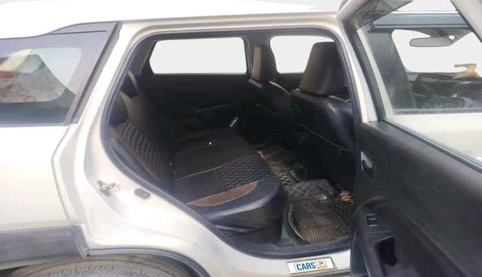 2022 Maruti BREZZA VXI SMART HYBRID, Petrol, Manual, 26,355 km, interior