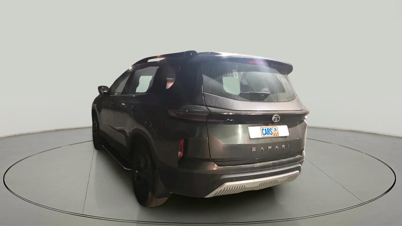 2025 Tata Safari PURE PLUS, Diesel, Manual, 38,282 km, exterior