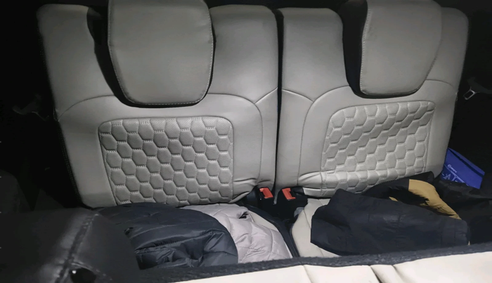 2025 Tata Safari PURE PLUS, Diesel, Manual, 38,282 km, interior