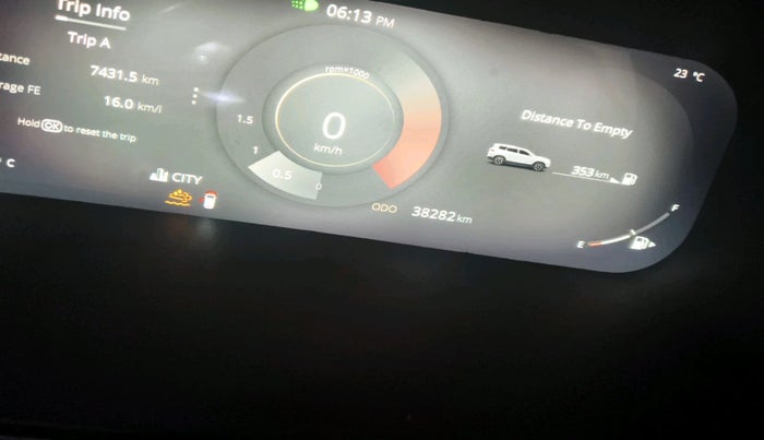 2025 Tata Safari PURE PLUS, Diesel, Manual, 38,282 km, interior