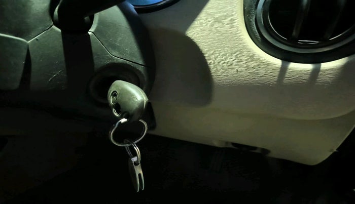 2016 Nissan Terrano XL D PLUS, Diesel, Manual, 77,294 km, interior