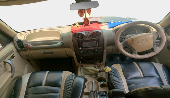 2012 Mahindra Scorpio SLE, Diesel, Manual, 1,01,576 km, interior