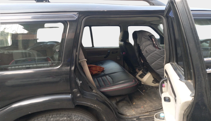 2019 Mahindra Scorpio S9, Diesel, Manual, 82,928 km, interior