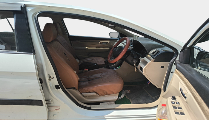 2021 Maruti Ciaz SIGMA 1.5 SHVS MT  PETROL, Petrol, Manual, 67,105 km, interior