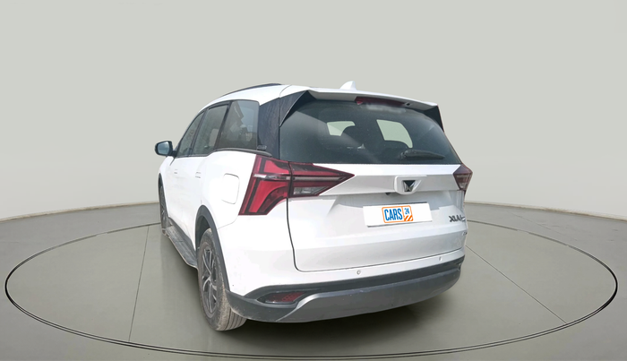 2024 Mahindra XUV700 AX5 Select Diesel MT 7 STR, Diesel, Manual, 21,585 km, exterior