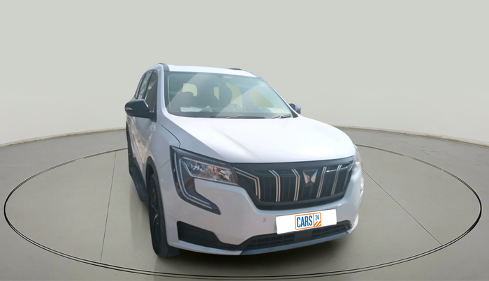 2024 Mahindra XUV700 AX5 Select Diesel MT 7 STR, Diesel, Manual, 21,585 km, exterior