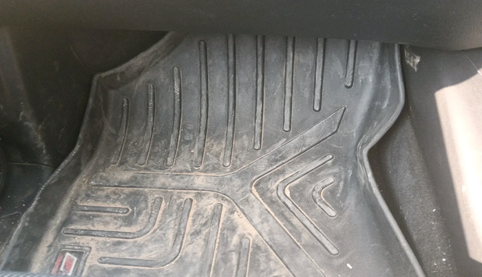 2024 Mahindra XUV700 AX5 Select Diesel MT 7 STR, Diesel, Manual, 21,585 km, interior