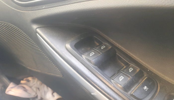 2016 Ford New Figo TREND 1.2 PETROL, Petrol, Manual, 31,935 km, interior