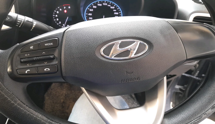 2020 Hyundai VENUE S 1.2, Petrol, Manual, 47,801 km, interior