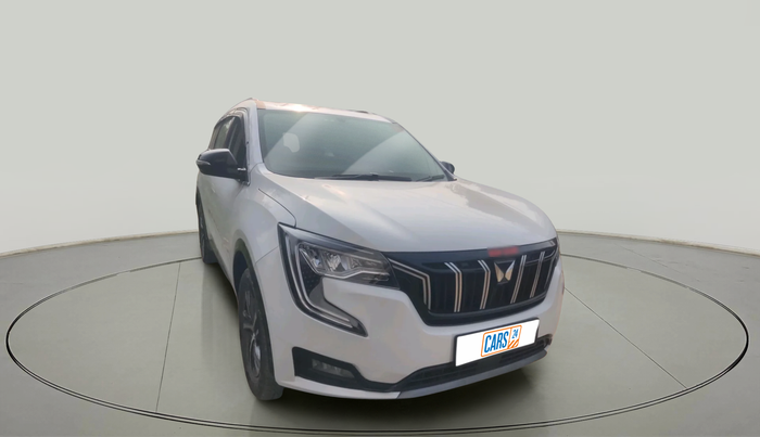 2023 Mahindra XUV700 AX 5 D MT 5 STR, Diesel, Manual, 84,141 km, exterior