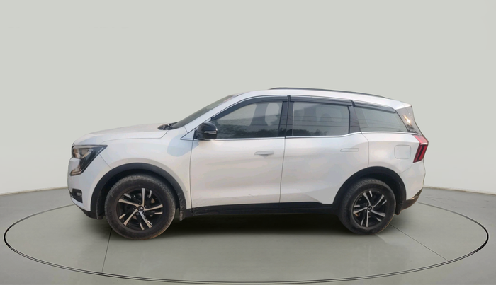 2023 Mahindra XUV700 AX 5 D MT 5 STR, Diesel, Manual, 84,141 km, exterior