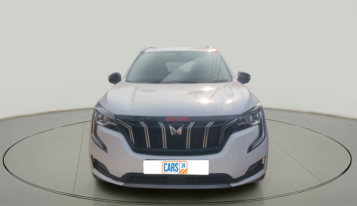 2023 Mahindra XUV700 AX 5 D MT 5 STR, Diesel, Manual, 84,141 km, exterior