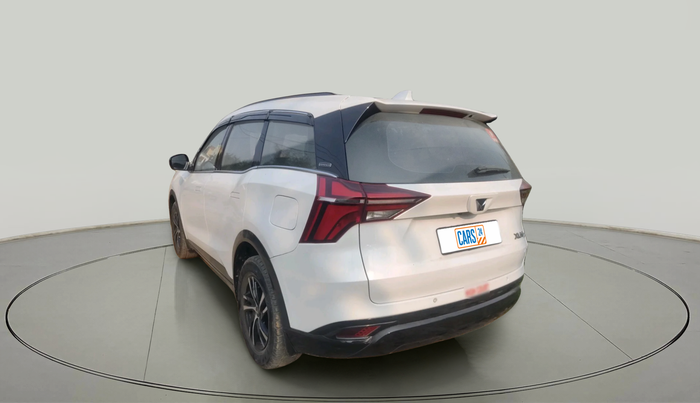 2023 Mahindra XUV700 AX 5 D MT 5 STR, Diesel, Manual, 84,141 km, exterior