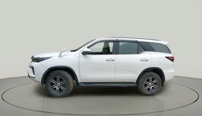 2017 Toyota Fortuner 2.8 4X2 AT, Diesel, Automatic, 91,351 km, exterior