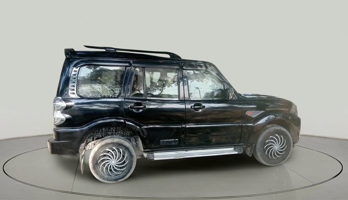 2017 Mahindra Scorpio S2, Diesel, Manual, 1,39,613 km, exterior