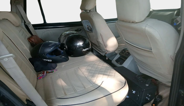 2017 Mahindra Scorpio S2, Diesel, Manual, 1,39,613 km, interior