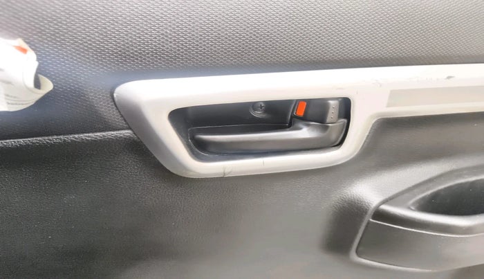 2020 Maruti S PRESSO VXI CNG, Petrol, Manual, 38,259 km, interior