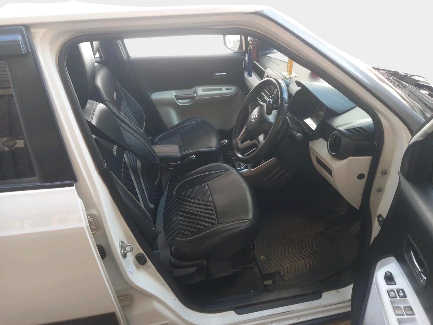 2017 Maruti IGNIS ZETA 1.2, CNG, Manual, 80,101 km, interior