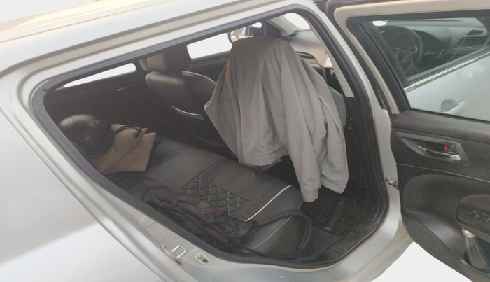 2015 Maruti Swift VXI, Petrol, Manual, 96,599 km, interior