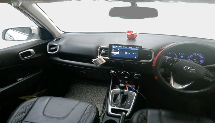 2019 Hyundai VENUE SX PLUS 1.0 TURBO DCT, Petrol, Automatic, 61,157 km, interior