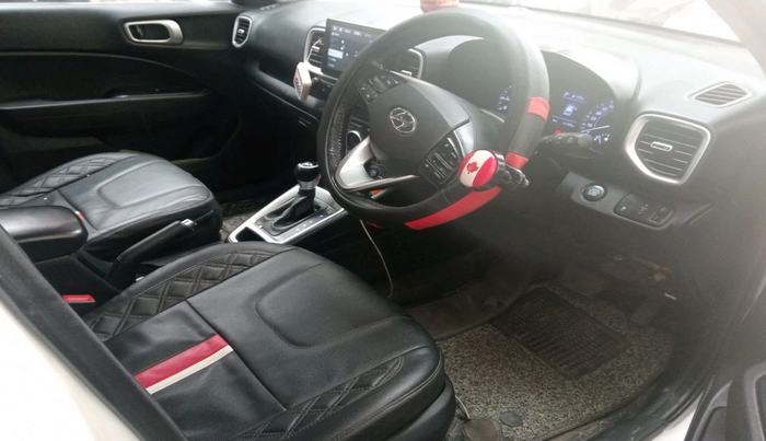 2019 Hyundai VENUE SX PLUS 1.0 TURBO DCT, Petrol, Automatic, 61,157 km, interior