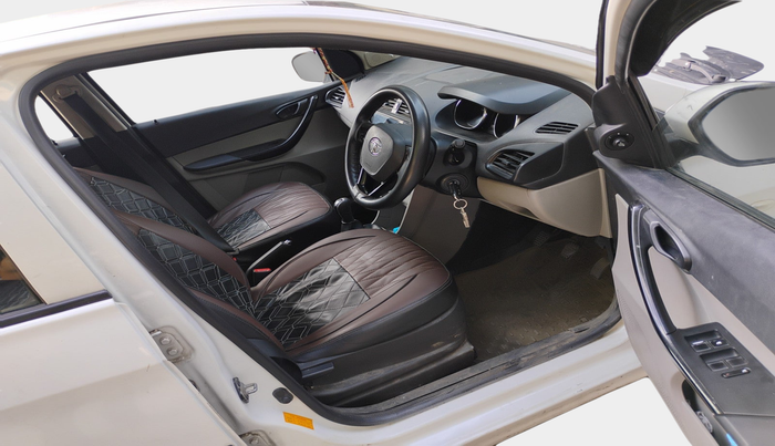 2019 Tata Tiago XZ PETROL, Petrol, Manual, 60,555 km, interior