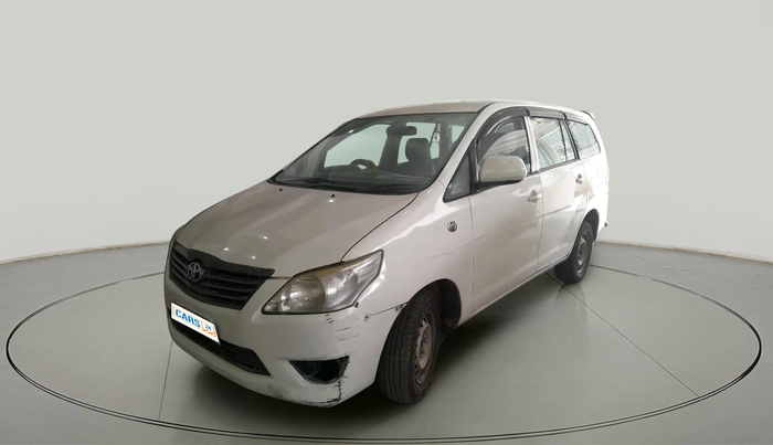 2015 Toyota Innova 2.5 G 8 STR, Diesel, Manual, 70,466 km, exterior