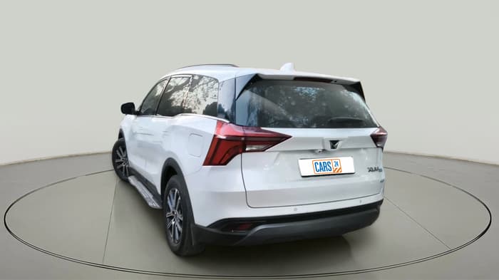 2025 Mahindra XUV700 AX 7 D MT 7 STR, Diesel, Manual, 16,942 km, exterior